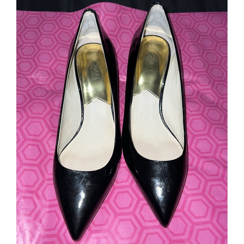 Michael Kors Women’s Pumps 9M Black Patent Leather Heels Pointed Toe